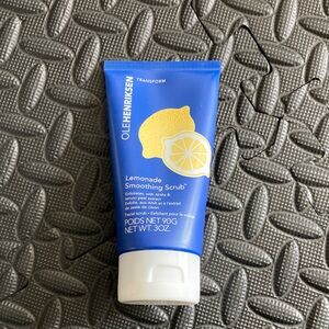 Ole Henriksen Lemonade Smoothing Scrub